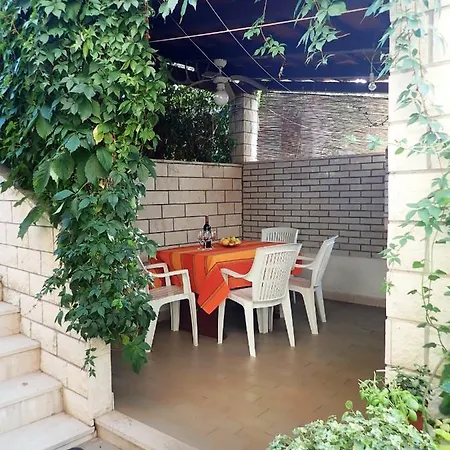 Apartament Katja Račišće