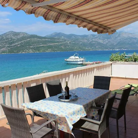 Katja Apartament Račišće